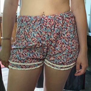 Floral Print Shorts with Lace Detail